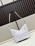 Dior New Retro Oil Wax Leather Shoulder Bag Size: 23 x 15 x 10 CM