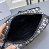 Dior New Classic Vintage Messenger Bag Crossbody Bag