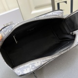 Dior Classic Floral Minimalist Makeup Bag Size: 24.5 x 14.5 x 13 CM