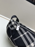Burberry Classic Embroidered War Horse Crossbody Bag Shoulder Bag Size: 33 x 11 x 18 CM