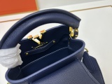Louis Vuitton Fashion Elegant Letter Handbag Crossbody Bag Size: 21 x 14 x 8 CM