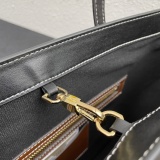 Burberry Classic Leather Tote Bag Shoulder Bag Size: 34 x 14 x 28 CM