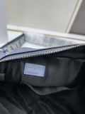 Loewe New Classic Logo Cowhide Jacquard Shoulder Strap Shoulder Bag Crossbody Bag Size: 24.5 x 18 x 10.5 CM