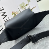 Loewe New Fashion Logo Printed Cowhide Waist Bag Crossbody Bag Size: 24 x 16 x 10.5 CM
