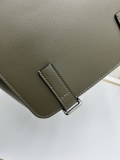 Loewe New Classic Logo Cowhide Jacquard Shoulder Strap Shoulder Bag Crossbody Bag Size: 24.5 x 18 x 10.5 CM