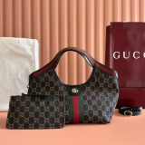 Gucci Classic GG Denim Tote Bag Handbag Size: 25 x 20 x 15 CM