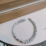 Bvlgari New Fashionable and Elegant Full Diamond Snakehead Bracelet