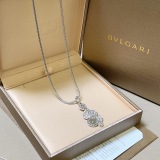 Bvlgari New Couple Fashion Snake Bone Pendant Necklace