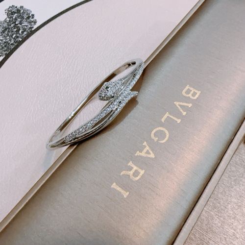 Bvlgari New Fashion Diamond Set Serpentine Bracelet