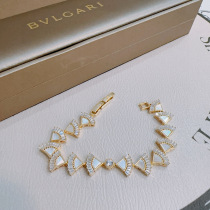 Bvlgari New Fashion Elegant Fan Bracelet Bvlgari New Fashion Elegant Fan Bracelet