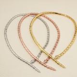 Bvlgari New Fashion Light Luxury Diamond Set Serpentine Collar