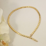 Bvlgari New Fashion Light Luxury Diamond Set Serpentine Collar