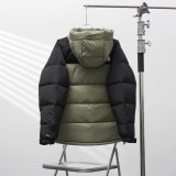 The North Face Fashion Classic Outdoor Hooded Down Jacket
