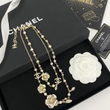 Chanel Fashion Elegant Camellia Double C Pearl Sweater Chain