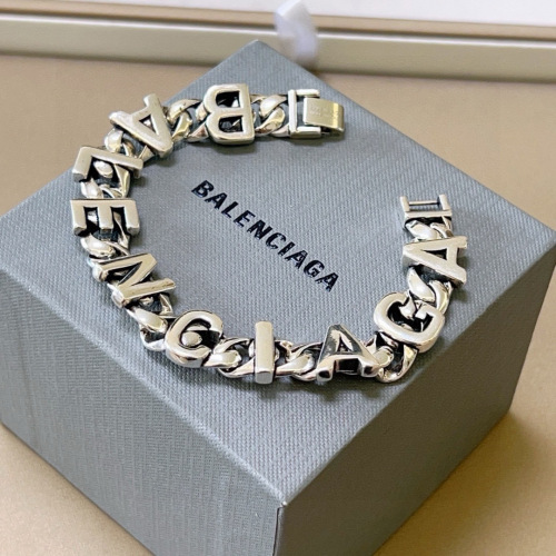 Balenciaga New Men's Retro Logo Letter Bracelet