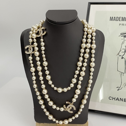 Chanel Fashion Elegant Double C Pearl Sweater Chain