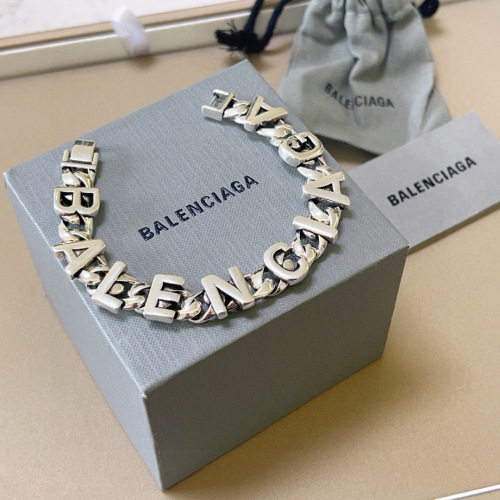 Balenciaga New Men's Retro Logo Letter Bracelet
