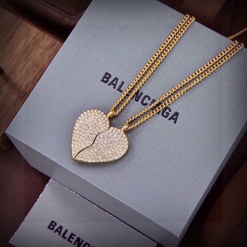 Balenciaga New Couple Fashion Love Full Diamond 2-in-1 Necklace