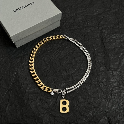 Balenciaga New Couple Versatile Personalized Asymmetric Necklace