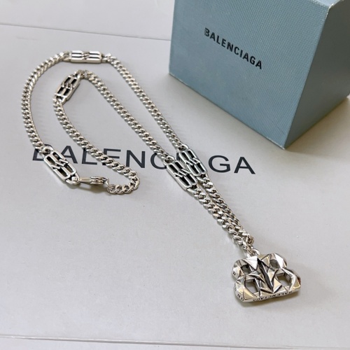 Balenciaga New Couple Retro BB Letter Pendant Necklace
