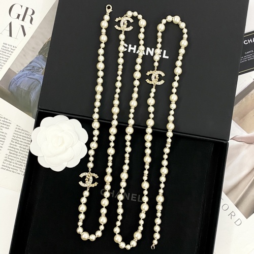 Chanel Fashion Elegant Double C Pearl Sweater Chain