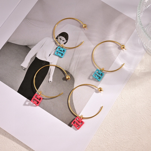 Givenchy New Elegant 4G Logo Earrings