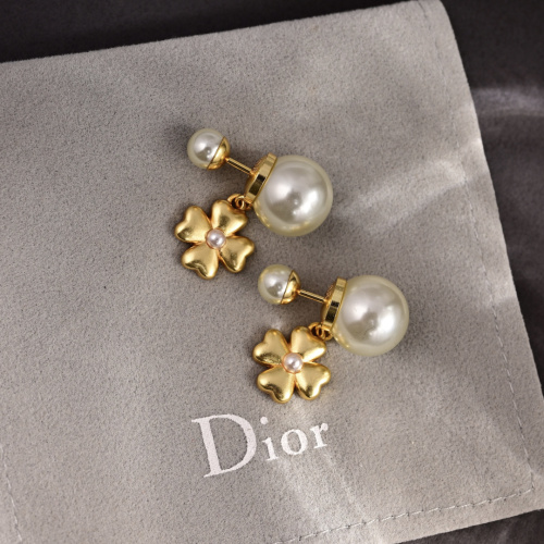 Dior New Fashion Elegant Versatile Clover Pearl Earrings