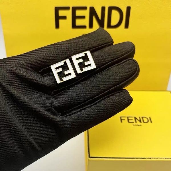 Fendi New Fashion Versatile FF Earrings