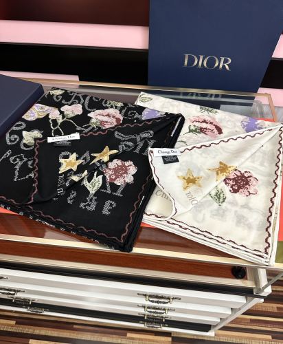 Dior New Fashion Versatile Double Sided Same Color Printed Cashmere Shawl Size: 140 x 140 CM