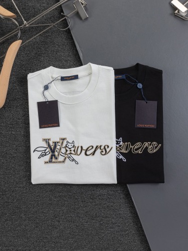 Louis Vuitton Classic Fashion Embroidered Logo Short Sleeve Couple Versatile Casual T-shirt