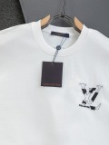 Louis Vuitton Classic Cloth Embroidered Logo Short Sleeve Couple Versatile Casual T-shirt