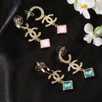 Chanel New Fashion Versatile Color Diamond Double C Earrings Chanel New Fashion Versatile Color Diamond Double C Earrings