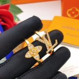 Louis Vuitton Fashion Versatile Diamond Set Asymmetric Earrings