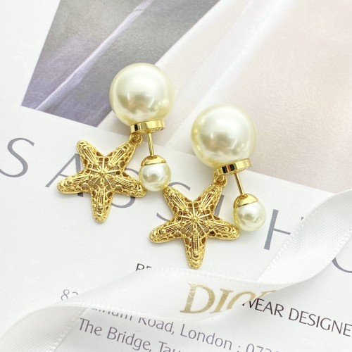Dior Fashion Hollow Sea Star Pearl Earrings