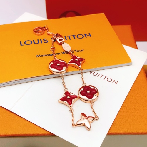 Louis Vuitton Fashion Red Beimu Clover Bracelet
