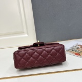 Chanel Classic Mini CC Lychee Pattern Leather Handbag Chain Cross Bag Size: 12 × 19.5 × 6.5 CM