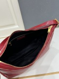Yves Saint Laurent Fashion Sheepskin Checkered Shoulder Bag Size: 38 x 25 x 13.5 CM
