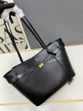 Balenciaga Classic Versatile Tote Bag Shoulder Bag Size: 32 × 14 × 52 CM