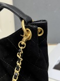 Chanel Retro Hobo Hippie Bag Link Shoulder Bag Size: 23.5 × 31 × 10 CM