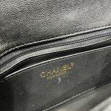 Chanel Classic Mini CC Lychee Pattern Leather Handbag Chain Cross Bag Size: 12 × 19.5 × 6.5 CM