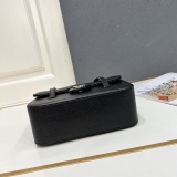 Chanel New Fashion CC Flip Shoulder Bag Size: 22 × 13 × 7 CM