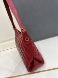 Yves Saint Laurent Fashion Sheepskin Checkered Shoulder Bag Size: 38 x 25 x 13.5 CM