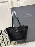 Balenciaga Classic Versatile Tote Bag Shoulder Bag Size: 32 × 14 × 52 CM