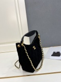 Chanel Retro Hobo Hippie Bag Link Shoulder Bag Size: 23.5 × 31 × 10 CM