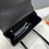 Chanel New Fashion CC Flip Shoulder Bag Size: 22 × 13 × 7 CM