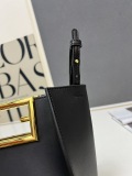 Fendi Fashion FF Metal Handle Handbag Crossbody Bag Size: 20 x 17 x 10 CM