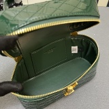 Yves Saint Laurent Classic Mini Box Makeup Bag Size: 18 x 11 x 6.5 CM
