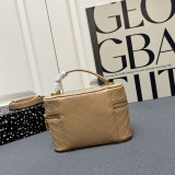 Yves Saint Laurent Classic Mini Box Makeup Bag Size: 18 x 11 x 6.5 CM