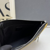 Fendi Couple Fashion Mini Handbag Handbag Size: 27 x 20 x 6 CM