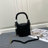 Yves Saint Laurent Fashion Versatile Bucket Bag Chain Strap Crossbody Bag Size: 19 x 17 x 15 CM